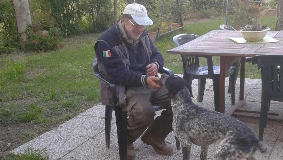 Tartufaio 78enne muore per asfissia mentre cerca di salvare il suo cane